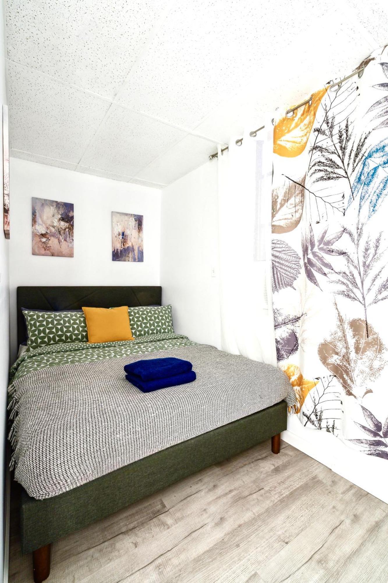 2 Bedroom Cozy Central Apartment Nueva York Exterior foto